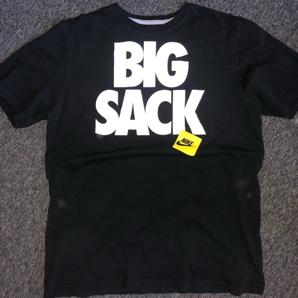 Big sack nike shirt Clearance
